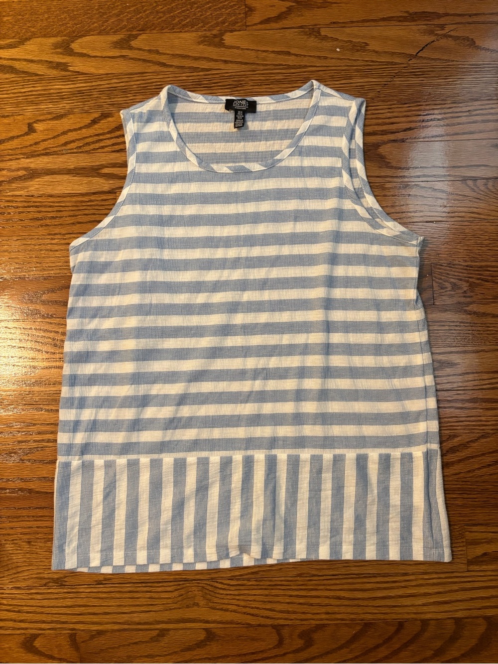 Jones New York Signature Blue White Striped Sleeveless Blouse Tank Top Women’s M